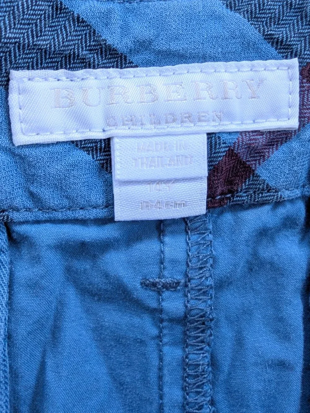Burberry children blue bermuda shorts with pockets adjustable waist size 14y GUC